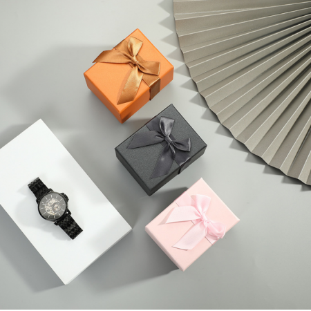 Custom Logo Gift Box Rigid Paper Perfume Jewelry Packaging With Ribbon Closure 